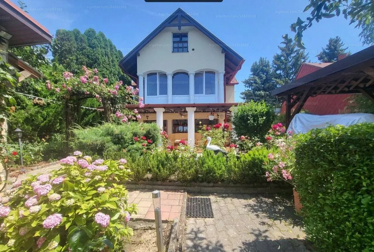(AAA) Schöne, möblierte Erdgeschoss-Wohnung in Keszthely zu mieten (AAA-KK1016-M) (KK1016-M)