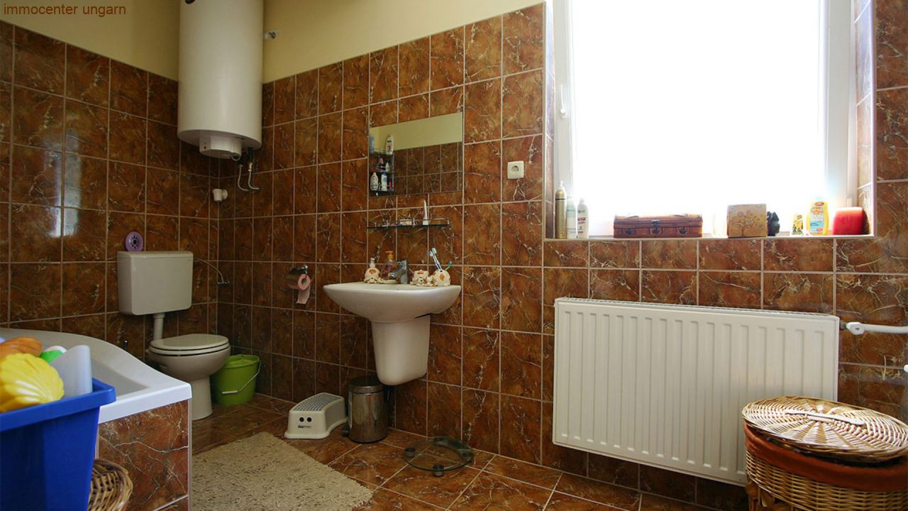 (AC) Apartmentanlage mit Restaurant nur 300m vom Balaton (6001)