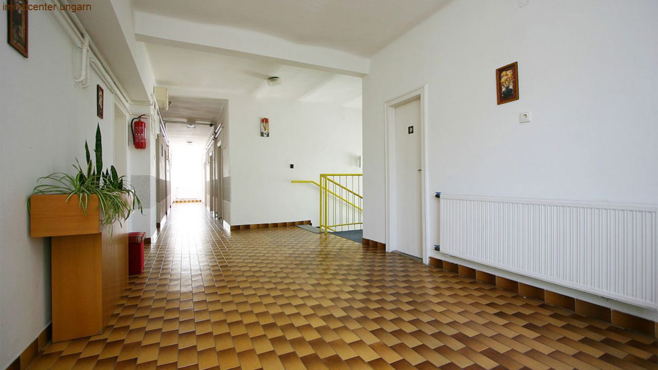 (AC) Apartmentanlage mit Restaurant nur 300m vom Balaton (6001)