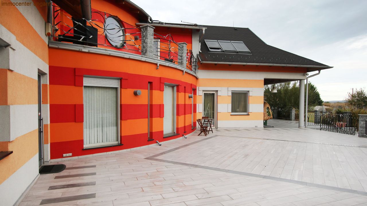 (AA) Extravagantes und großzügiges Anwesen in Seenähe (33260)
