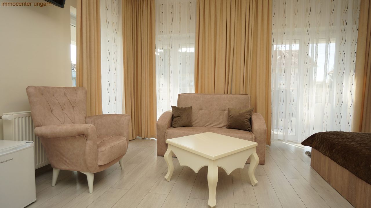 (AA) Stilvolles Apartmenthaus in Héviz (33211-3)