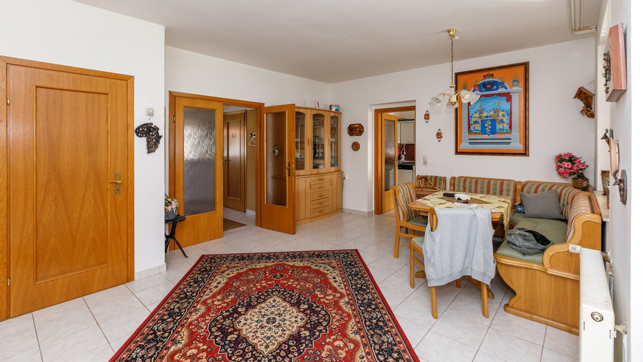 AAA: renoviertes Einfamilienhaus in Top Lage (33424-2)