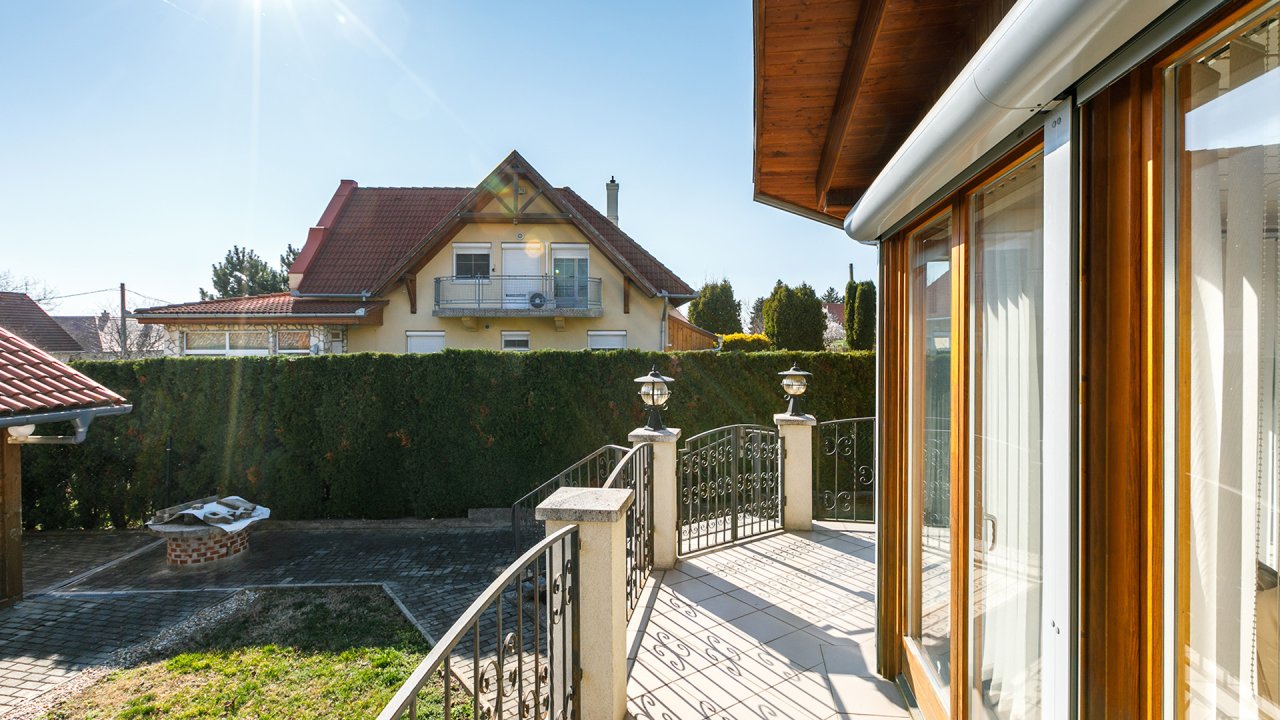 AAA: renoviertes Einfamilienhaus in Top Lage (33424-2)