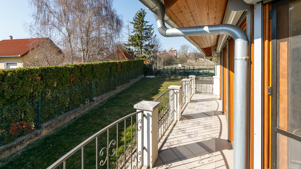 AAA: renoviertes Einfamilienhaus in Top Lage (33424-2)