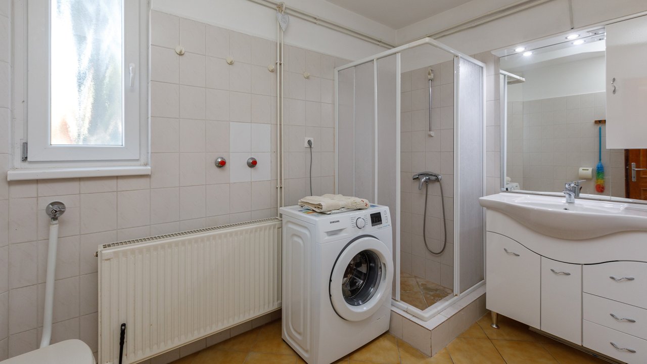 (AAB) Familienhaus mit großem Grundstück in guter Lage bei Héviz (BAC) (33377-3)
