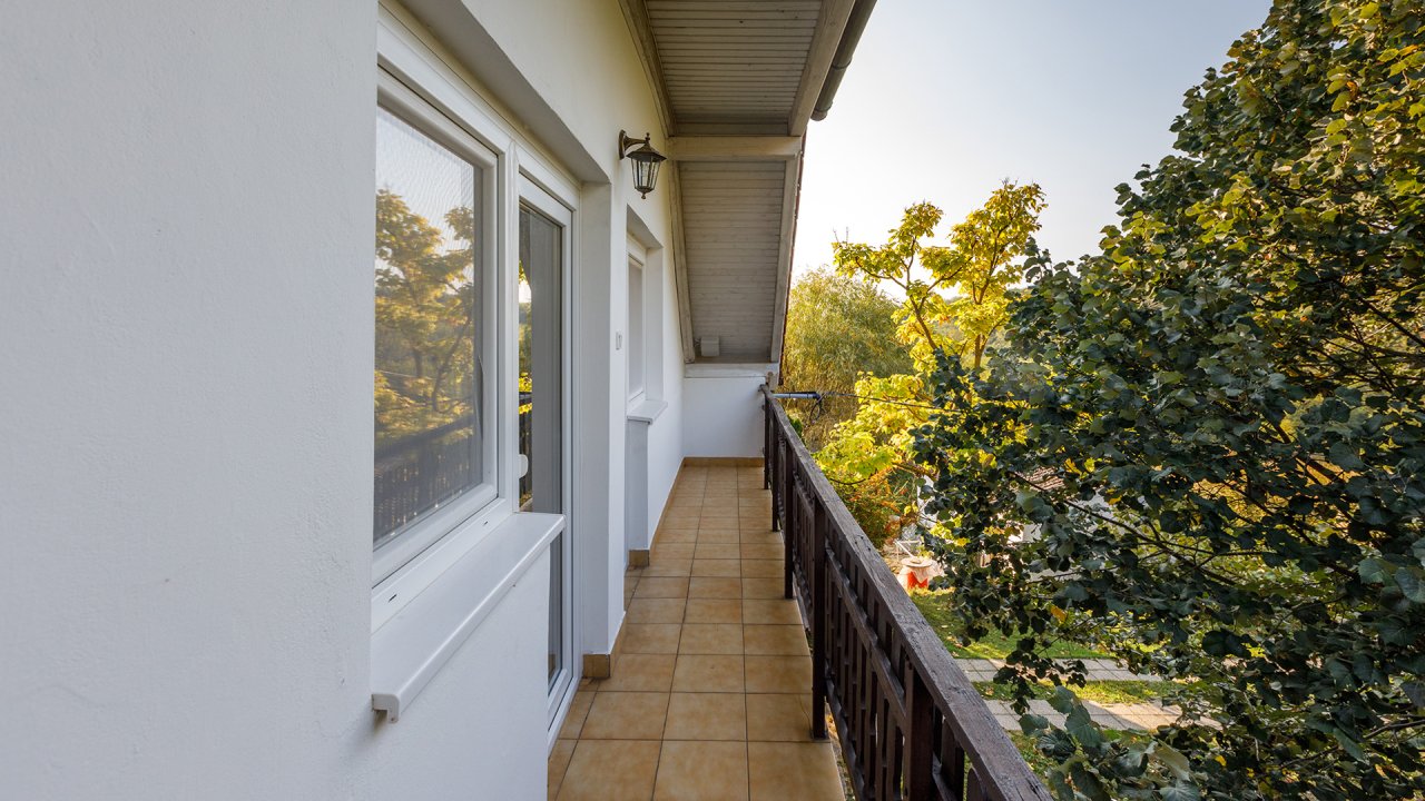 (AAB) Familienhaus mit großem Grundstück in guter Lage bei Héviz (BAC) (33377-3)