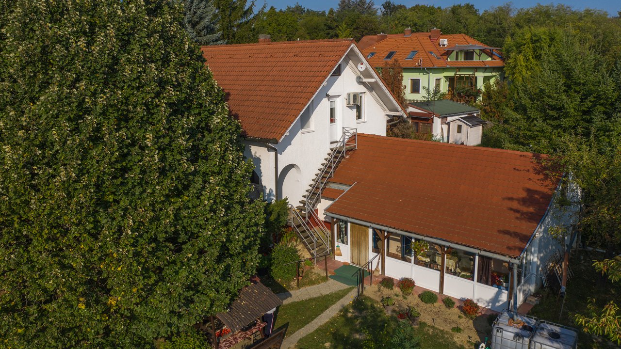 (AAB) Familienhaus mit großem Grundstück in guter Lage bei Héviz (BAC)