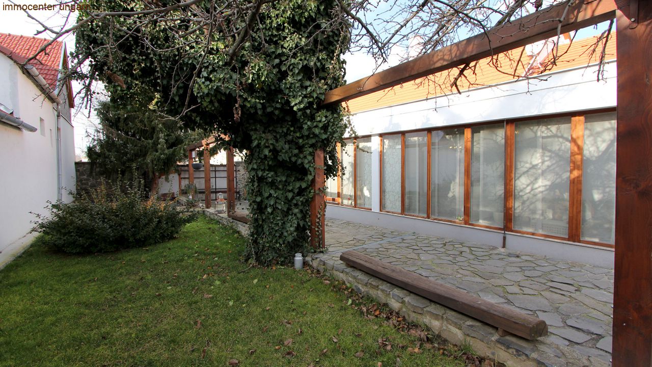 (AAA) schönes und gemütliches Wohnhaus mit Fernblick (3302-2)