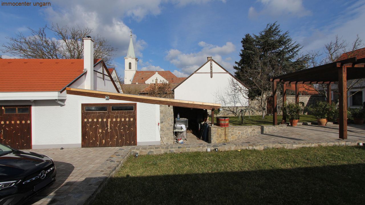 (AAA) schönes und gemütliches Wohnhaus mit Fernblick (3302-2)