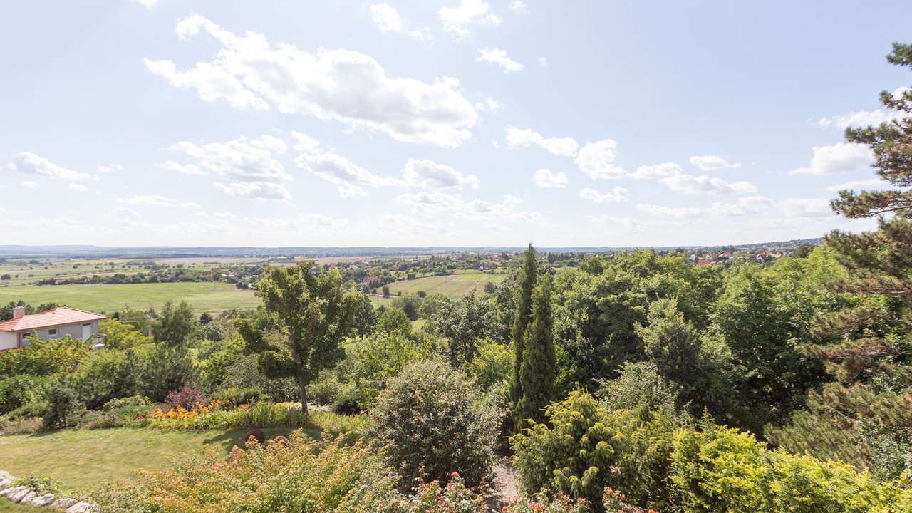 (AAAB) Luxeriöses Anwesen mit Balaton-Panoramablick und großem Pool (33597)