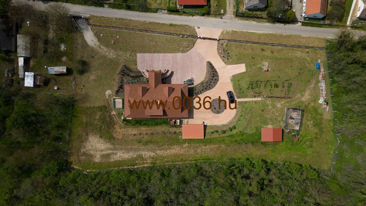 (AAAB) Original siebenbürgisches Blockhaus als echte Kuriosität (33563) — Immocenter-Hungría-Casa-Compra-33563-Frente 4