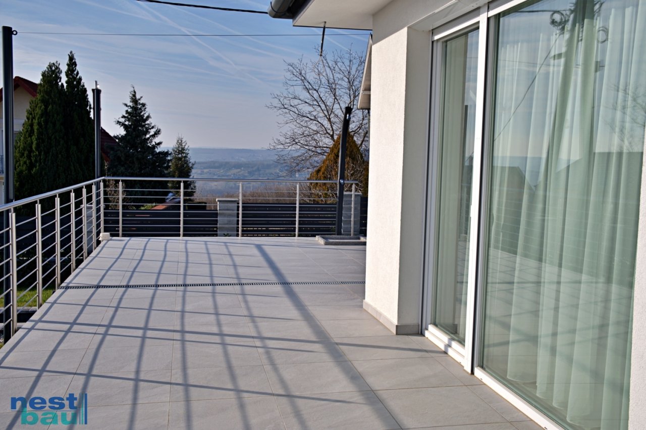 (AAA) Landhaus-Bungalow als Neubau-Erstbezug in Ungarn kaufen (CM069)
