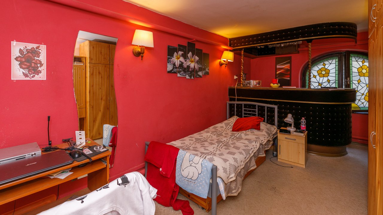 (ABB) Hotel-Pension am Balaton Nordufer in guter zentraler Lage (66155) — Bar im Erdgeschoss