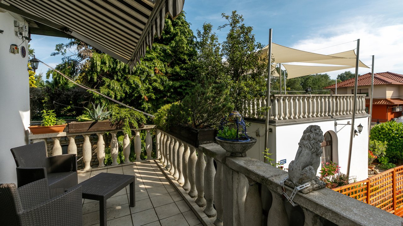 (ABB) Hotel-Pension am Balaton Nordufer in guter zentraler Lage (66155) — Privatwohnung