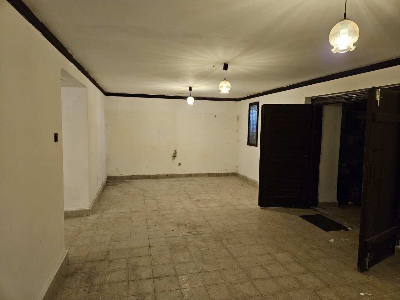 (ABA) Großes Landhaus oberhalb von Zalaegerzeg mit viel Potential (CM053-B) — basement