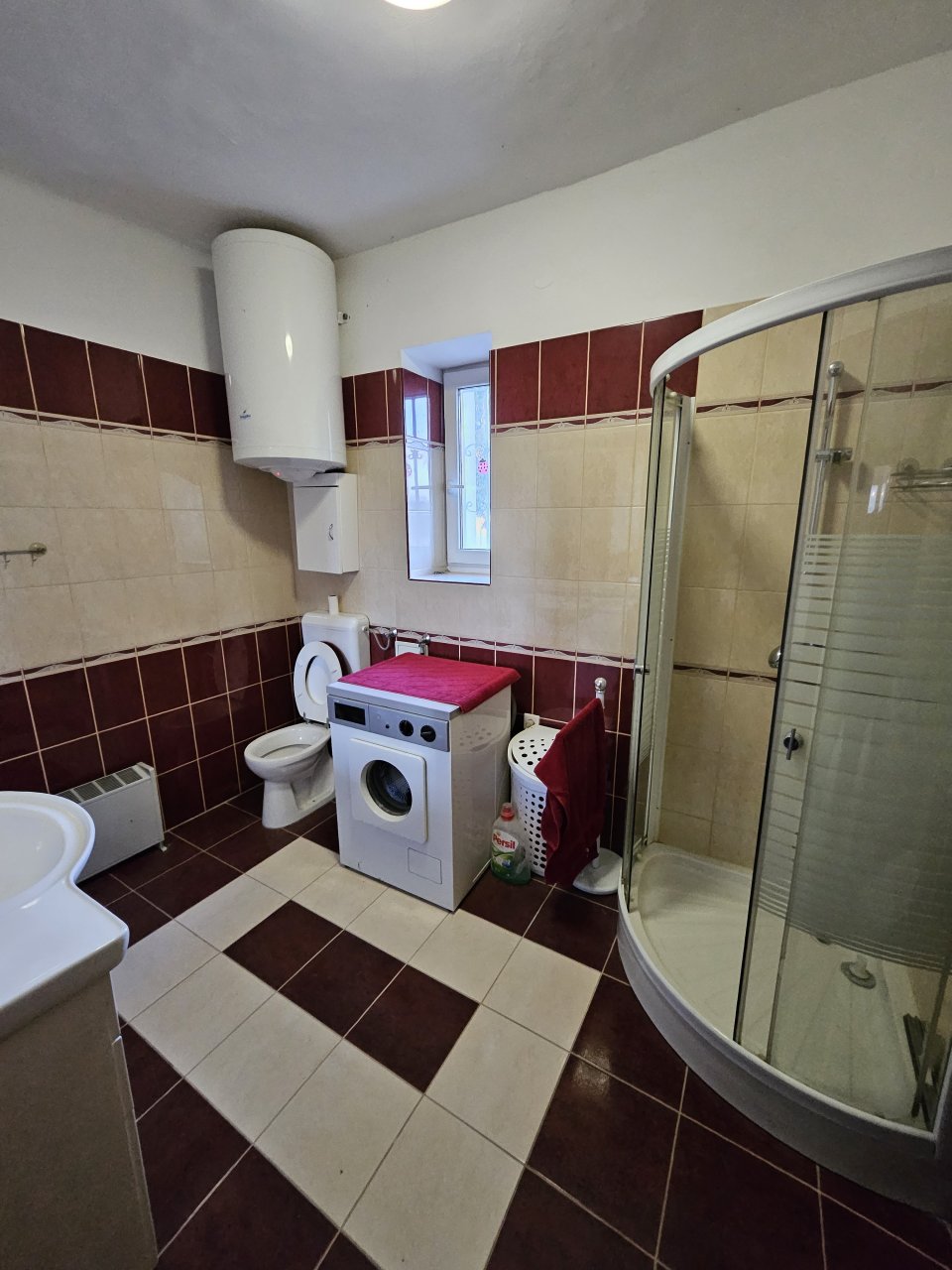(ABA) Großes Landhaus oberhalb von Zalaegerzeg mit viel Potential (CM053-B) — bathroom