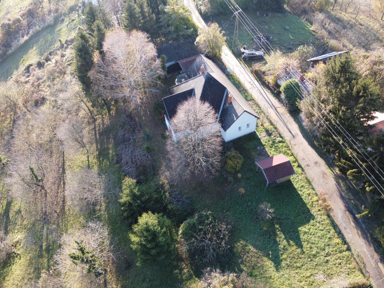 (ABA) Großes Landhaus oberhalb von Zalaegerzeg mit viel Potential (CM053-B) — DJI