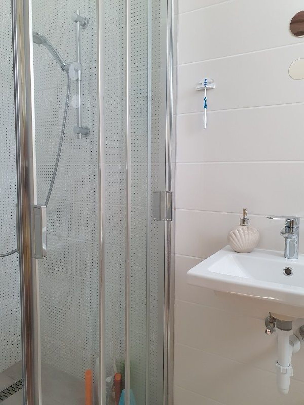 (AAAB) Neubau-Bungalow in toller Lage Nähe Donau (ANZ02)