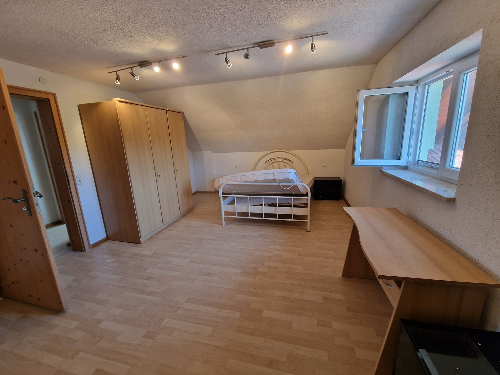 (BAA) Mehrgenerationenhaus / Betreutes wohnen / Investment! (HCM332-4)