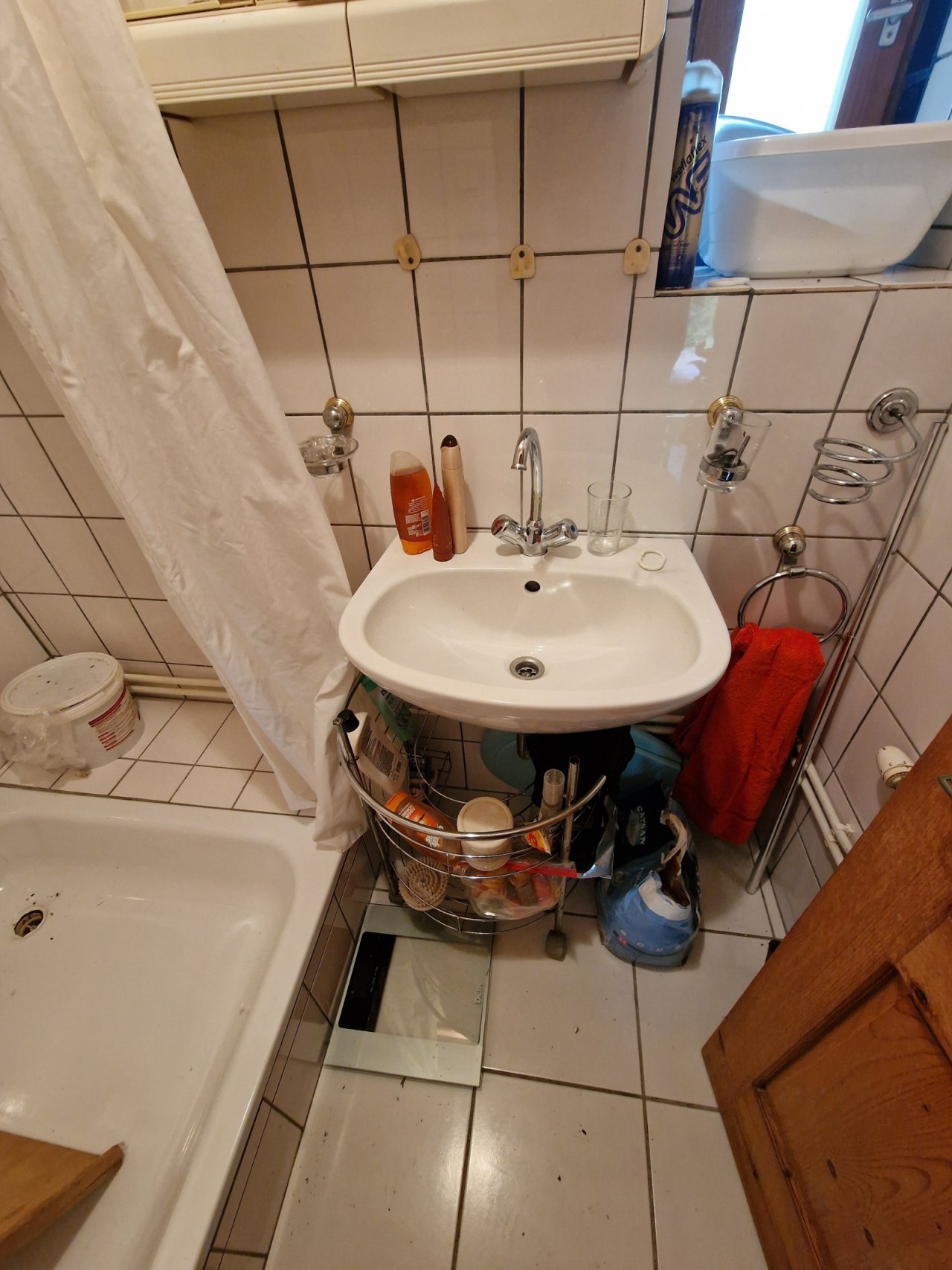 (BBA) Bauernhaus in ruhiger Lage (CM126) — Bad 1
