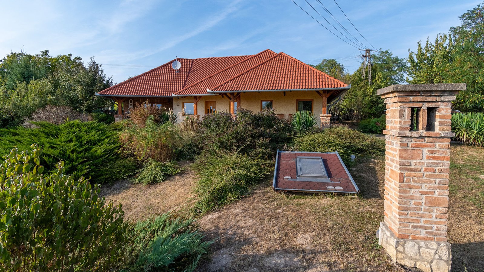 Mediterranes Anwesen mit Panoramablick bei Héviz (ABA)