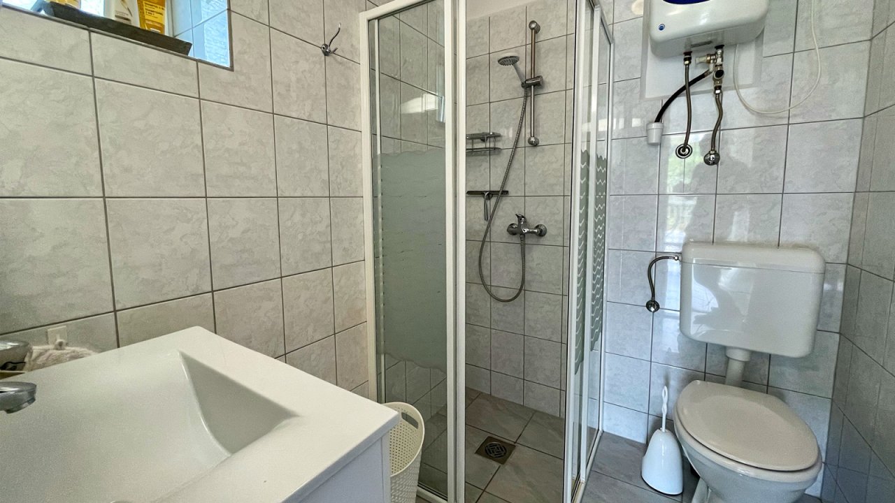 (BAA) Gemütlich renoviertes Weinberghaus im Zalatal (33709)