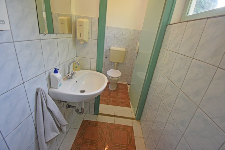 Pension - Jugendherberge am See mit viel Potential in Westungarn (FER0310)