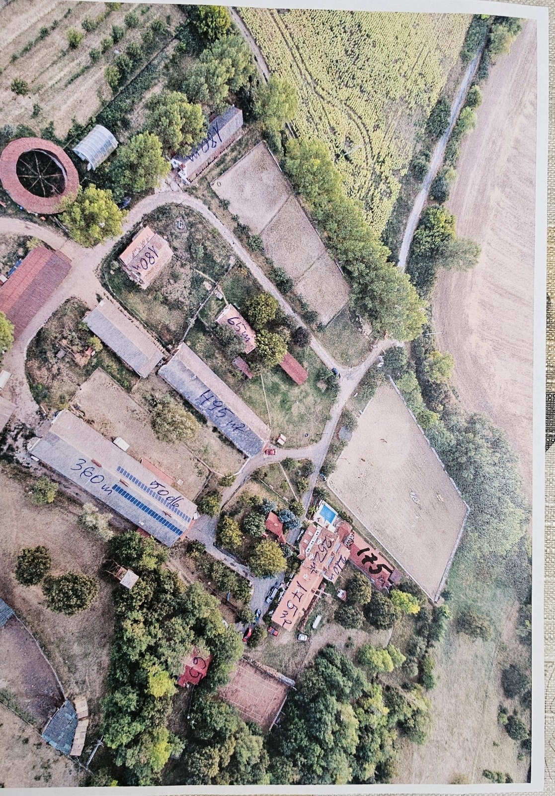 Große Reiterpension in Ungarn mit enormen Potential im Einzugsgebiet von Budapest (A-A) (ANZ411) — bdec-bc-dc-cf
