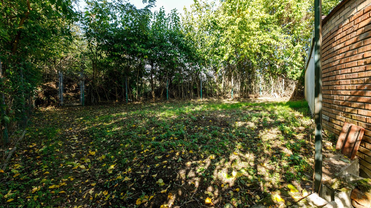 Familienhaus mit 3 Schlafzimmern und einer Gartenoase in Ungarn (33760) — exclusive-hd