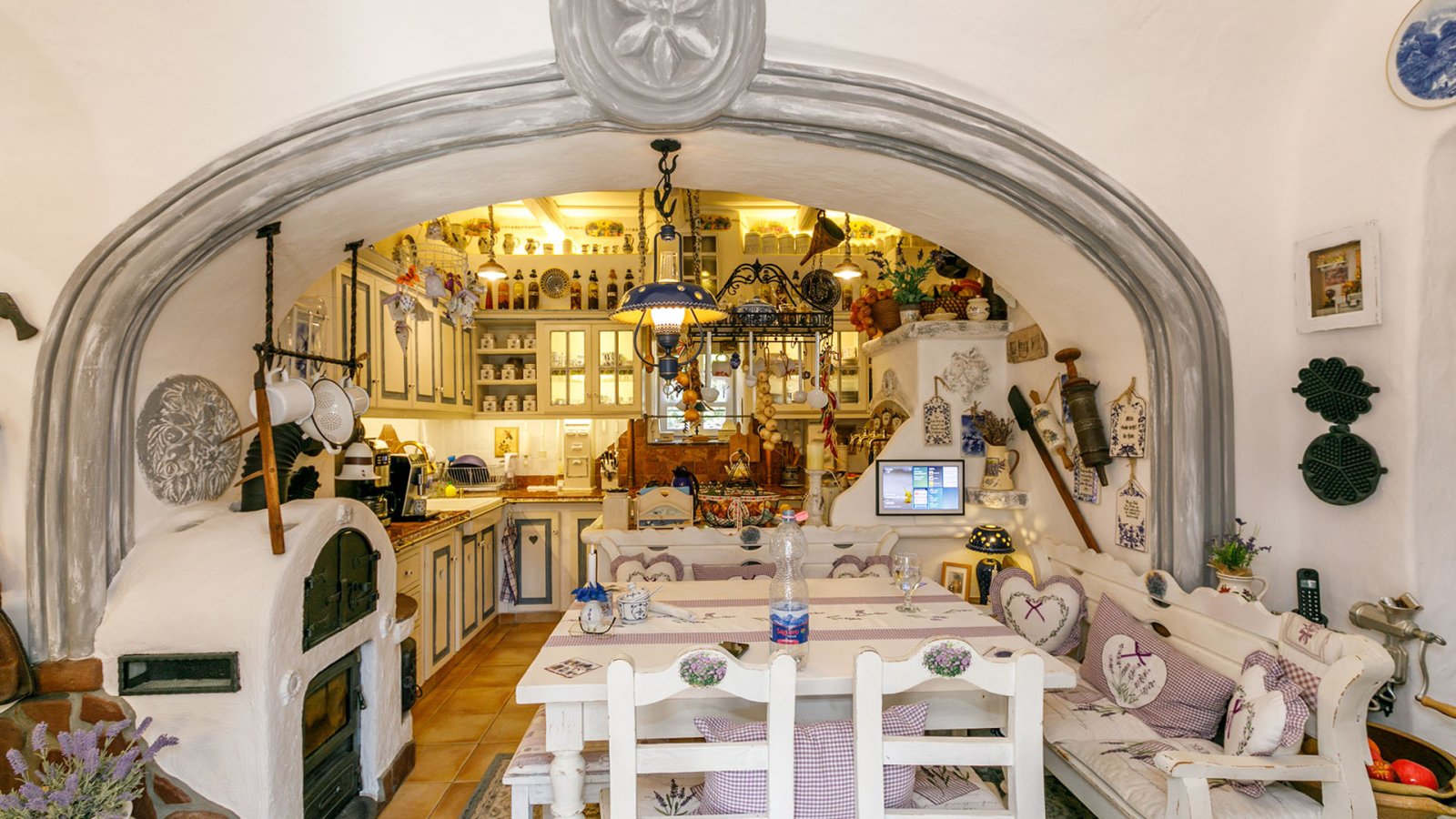 Rarität im Balaton-Hochland: Luxuriöses Bauernhaus, liebevoll renoviert (11485)