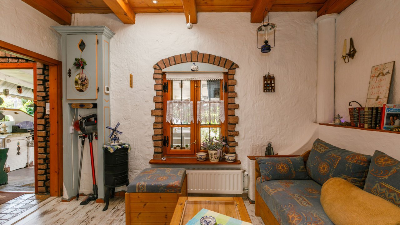 Rarität im Balaton-Hochland: Luxuriöses Bauernhaus, liebevoll renoviert (11485)
