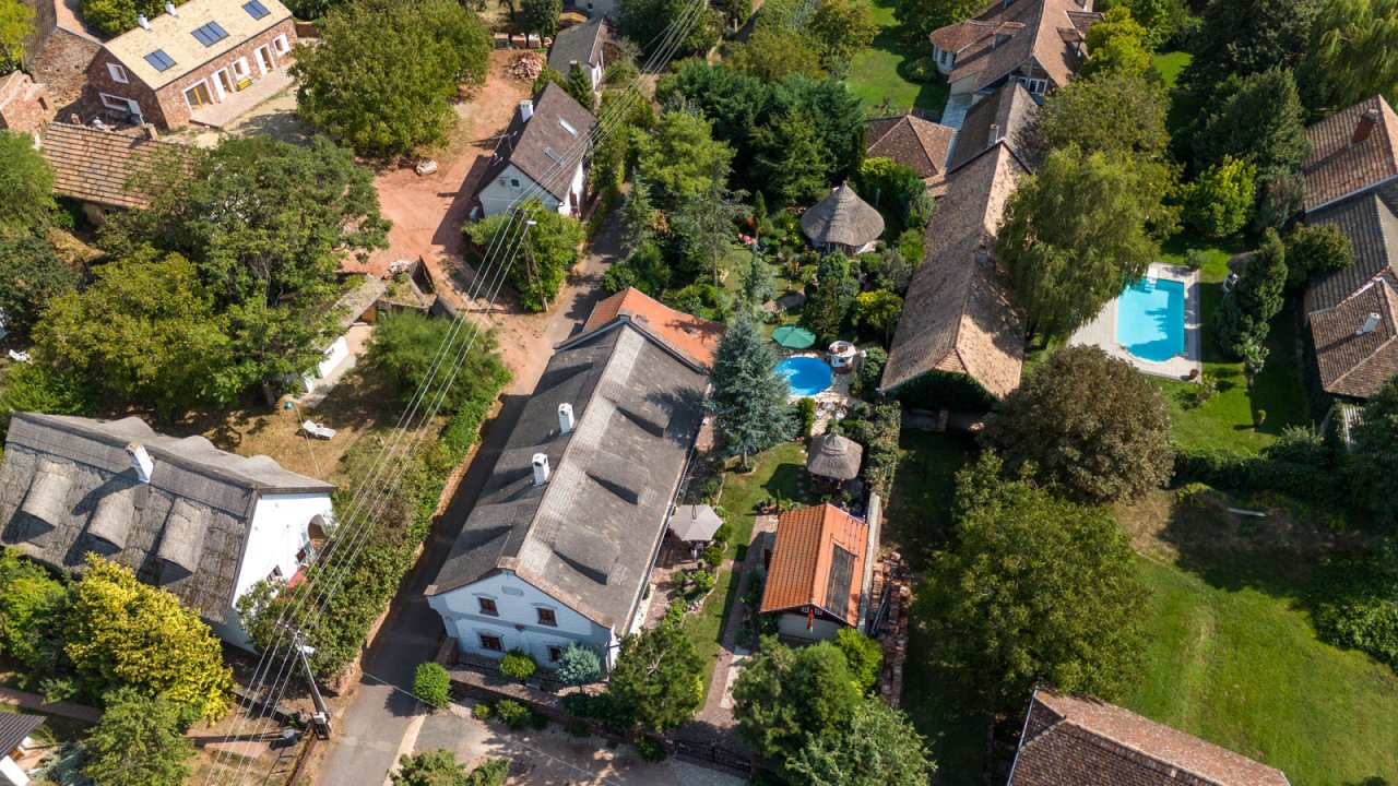Rarität im Balaton-Hochland: Luxuriöses Bauernhaus, liebevoll renoviert (11485)