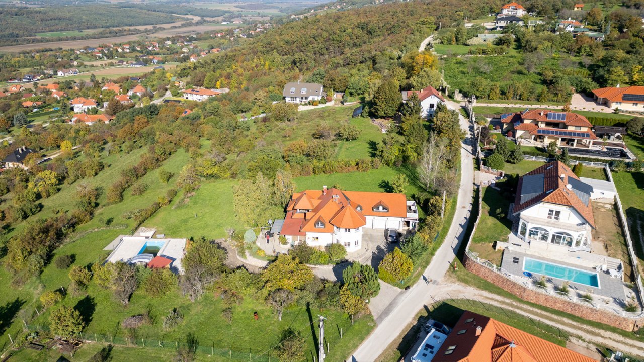 Außergewöhnliches Familienhaus am Plattensee (AAA) (33765)