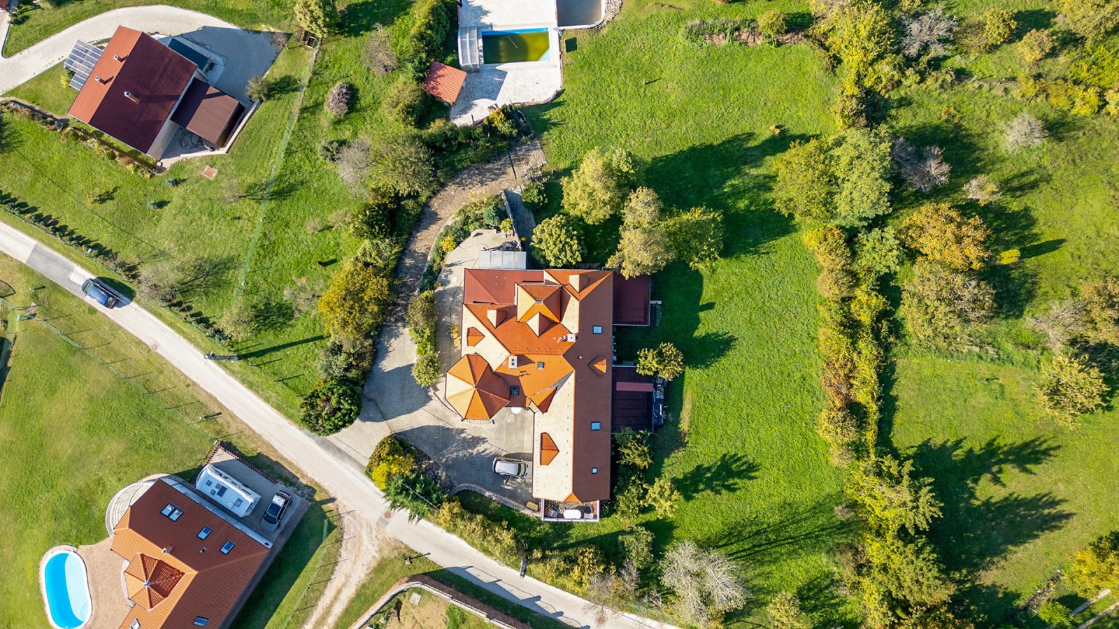 Außergewöhnliches Familienhaus am Plattensee (AAA) (33765)