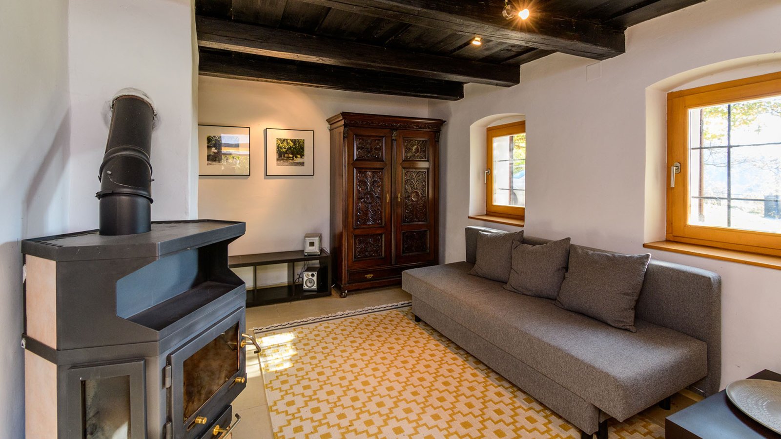 Außergewöhnliches, diskretes Anwesen im traditionellen Stil mit Panormablick und großem Grundstück am Nordufer des Balaton (AAA-33768) (33768)