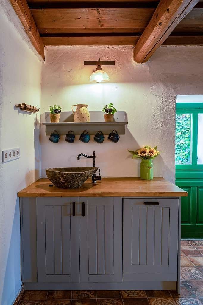 Wunderschönes rustikales Bauernhaus (AAAB) (WH0254-3) — -