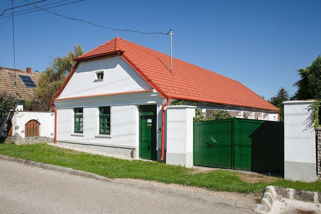 Wunderschönes rustikales Bauernhaus (AAAB)
