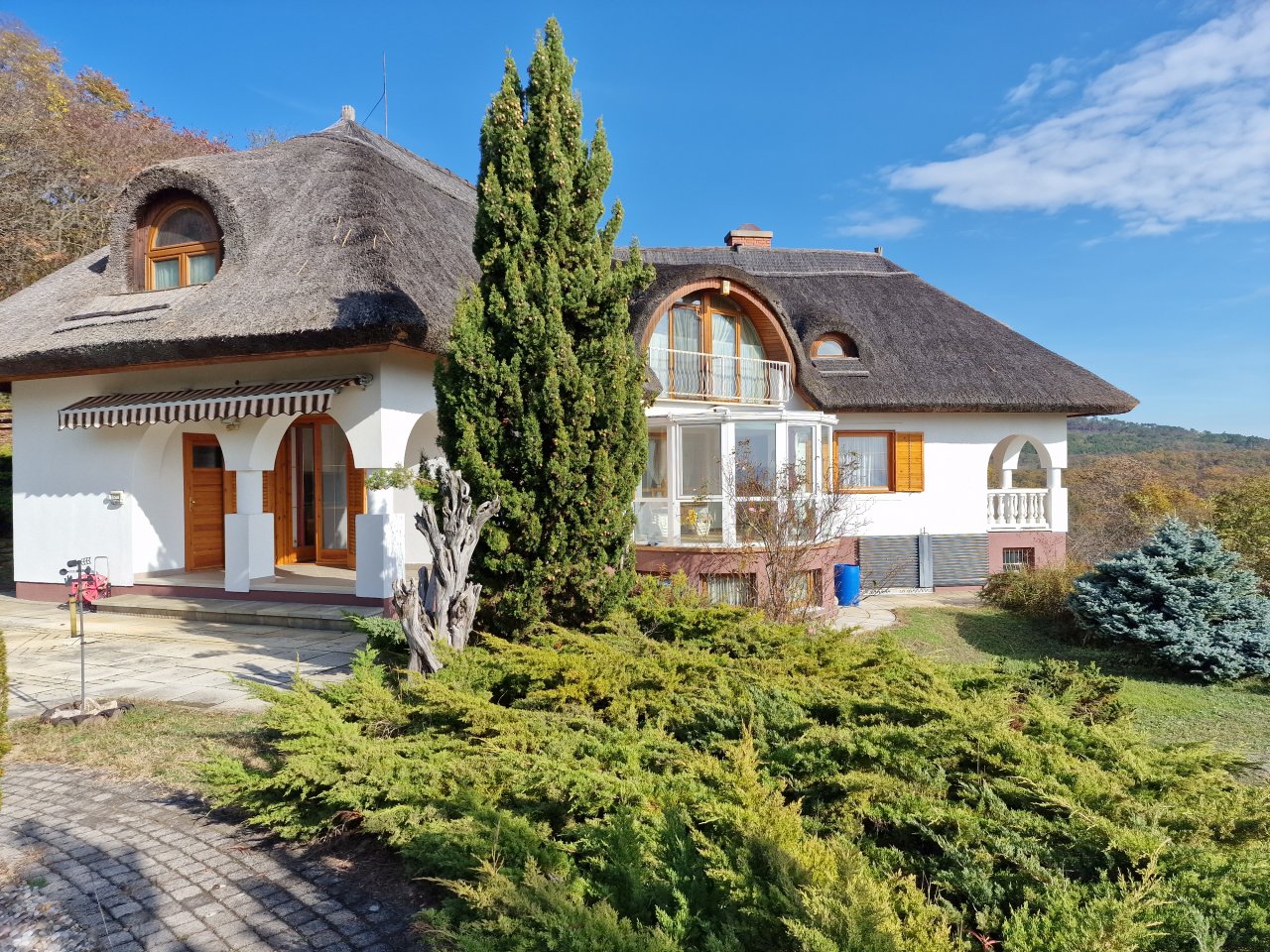 (AAAC) Fantastisches Anwesen mit Panoramablick auf den Balaton in Ruhelage (HCM03-3)