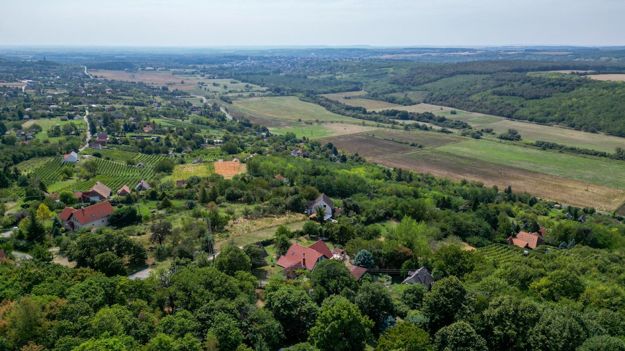 Landhaus in diskreter Lage mit Panoramablick bei Heviz (AAA) (22082-2)