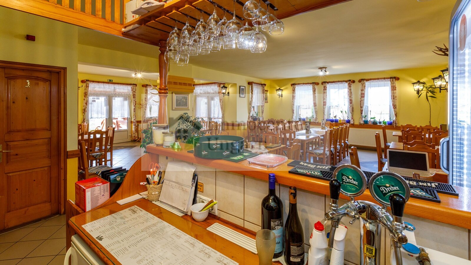 (BAA) Hervorragend eingeführtes Gasthaus mit 4 Fremdenzimmern im Zalatal (CM016-2) — exclusive-hd