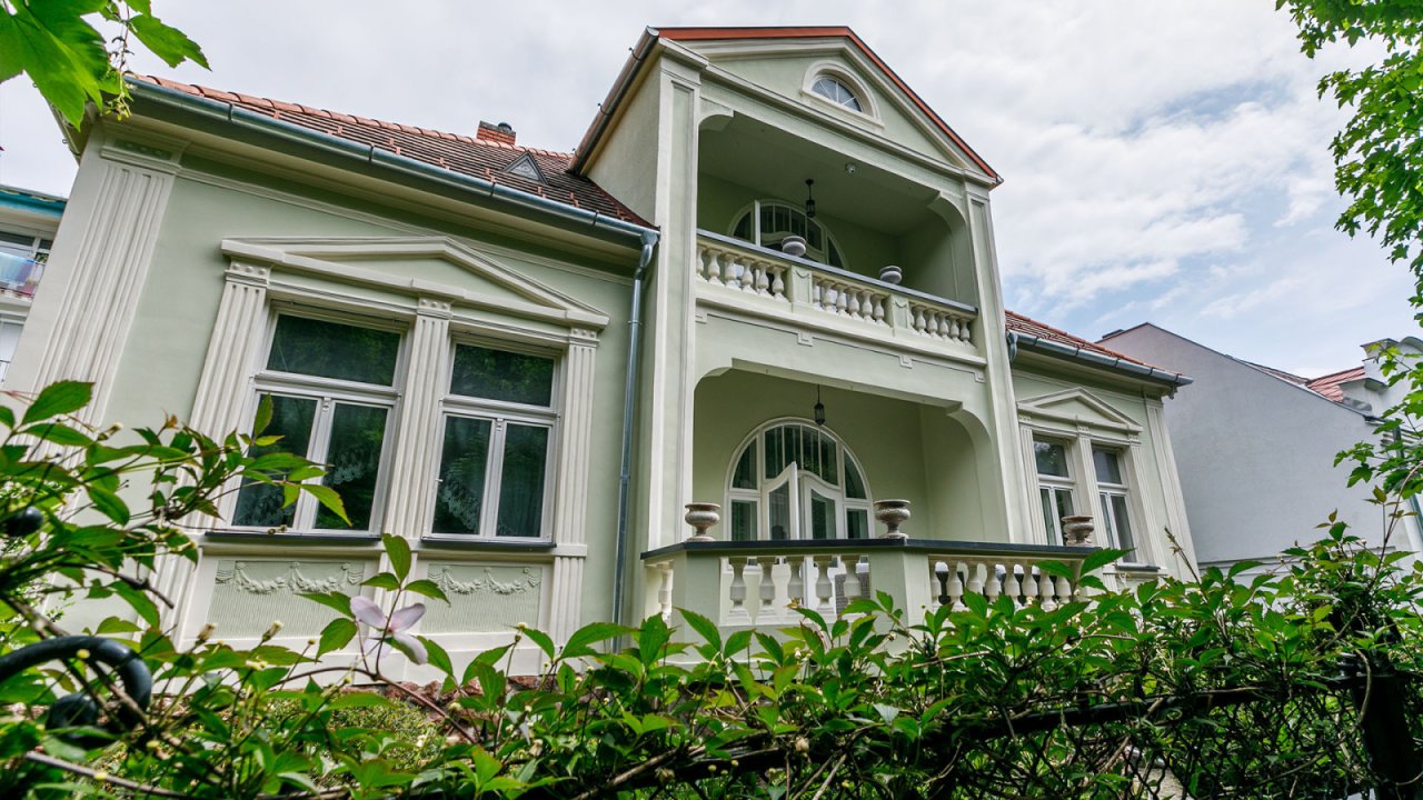 Imposante Stadtvilla in Keszthely am Nordufer des Balaton (33813)