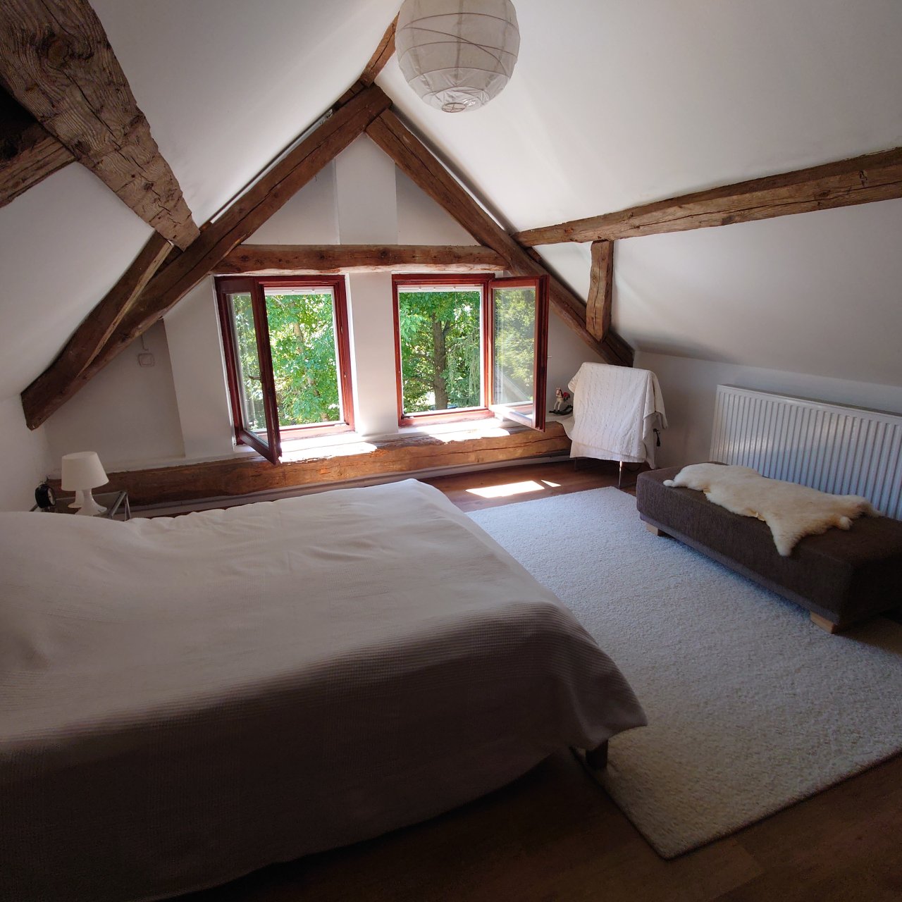 Renoviertes Herrenhaus mit großem Grundstück, ideal für Pferdebesitzer &amp; Ruhesuchende (HCM112-3) — sleeping area above