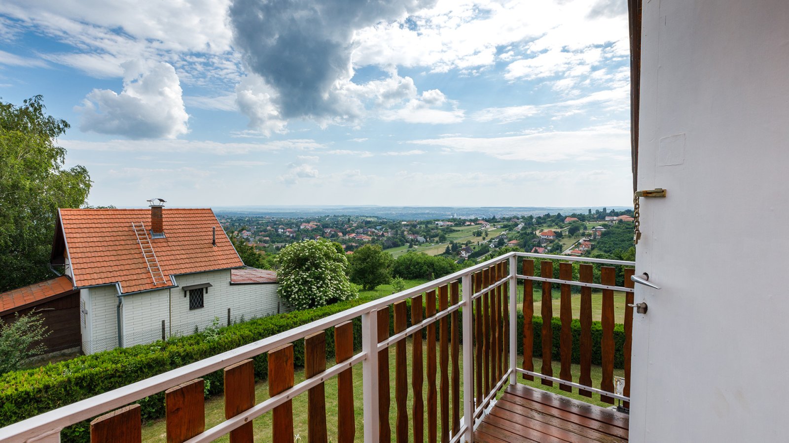 (AAA) Charmantes, erweiterungsfähiges Landhaus mit Weitblick – Ruhe & Natur pur! (CM300)