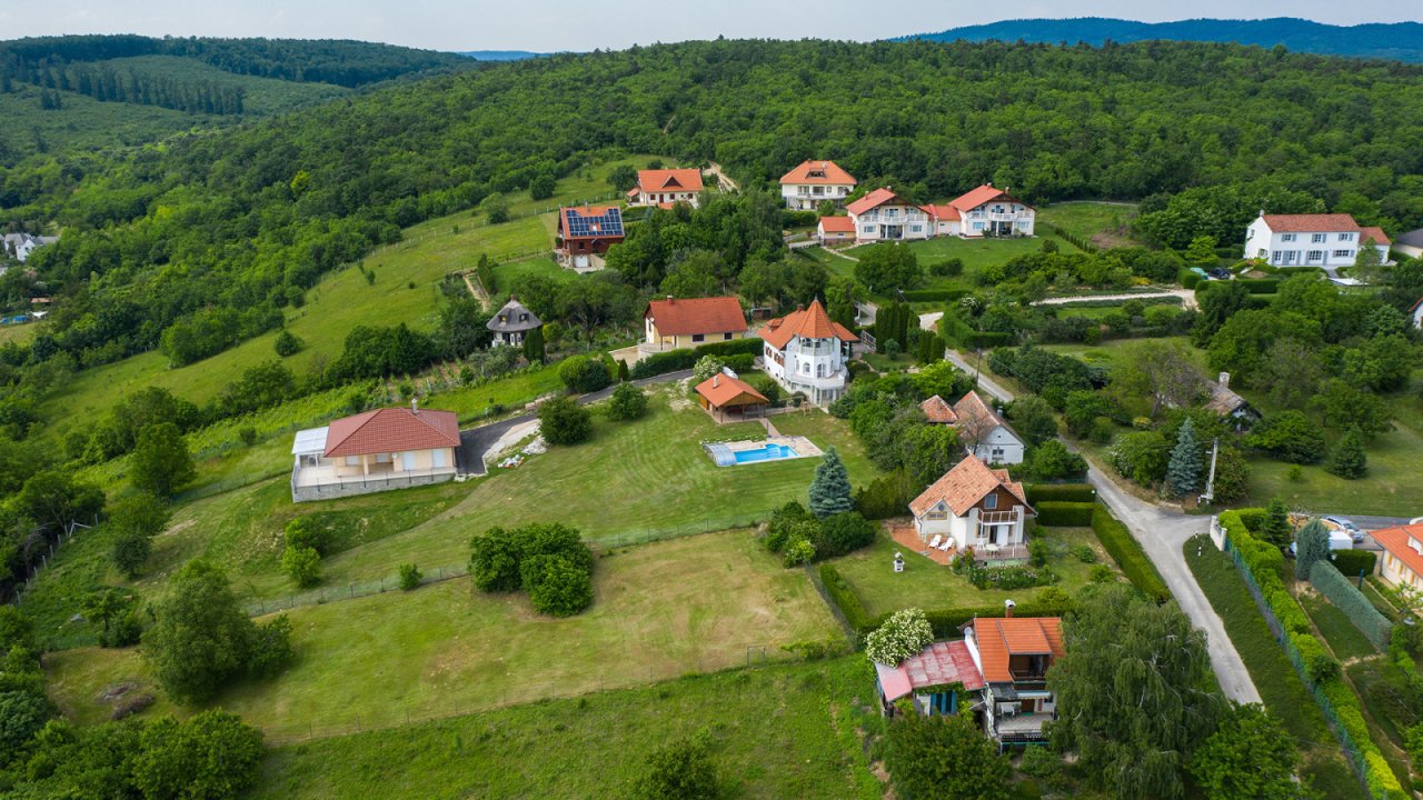 (AAA) Charmantes, erweiterungsfähiges Landhaus mit Weitblick – Ruhe &amp; Natur pur! (CM300)