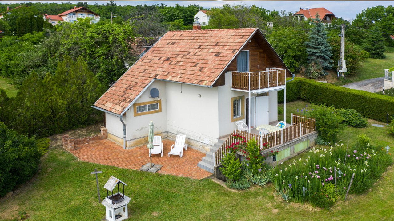 (AAA) Charmantes, erweiterungsfähiges Landhaus mit Weitblick – Ruhe &amp; Natur pur! (CM300)
