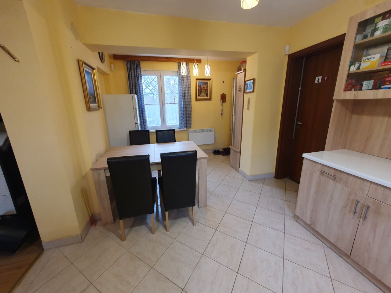 (BAA) Familienhaus mit Teich und großem Grundstück in Ruhelage (CM117-4)