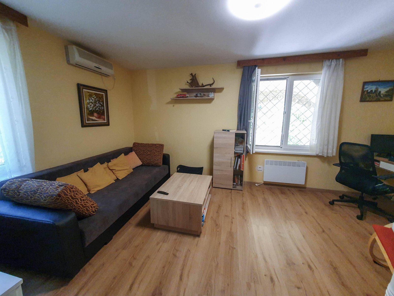 (BAA) Familienhaus mit Teich und großem Grundstück in Ruhelage (CM117-4)