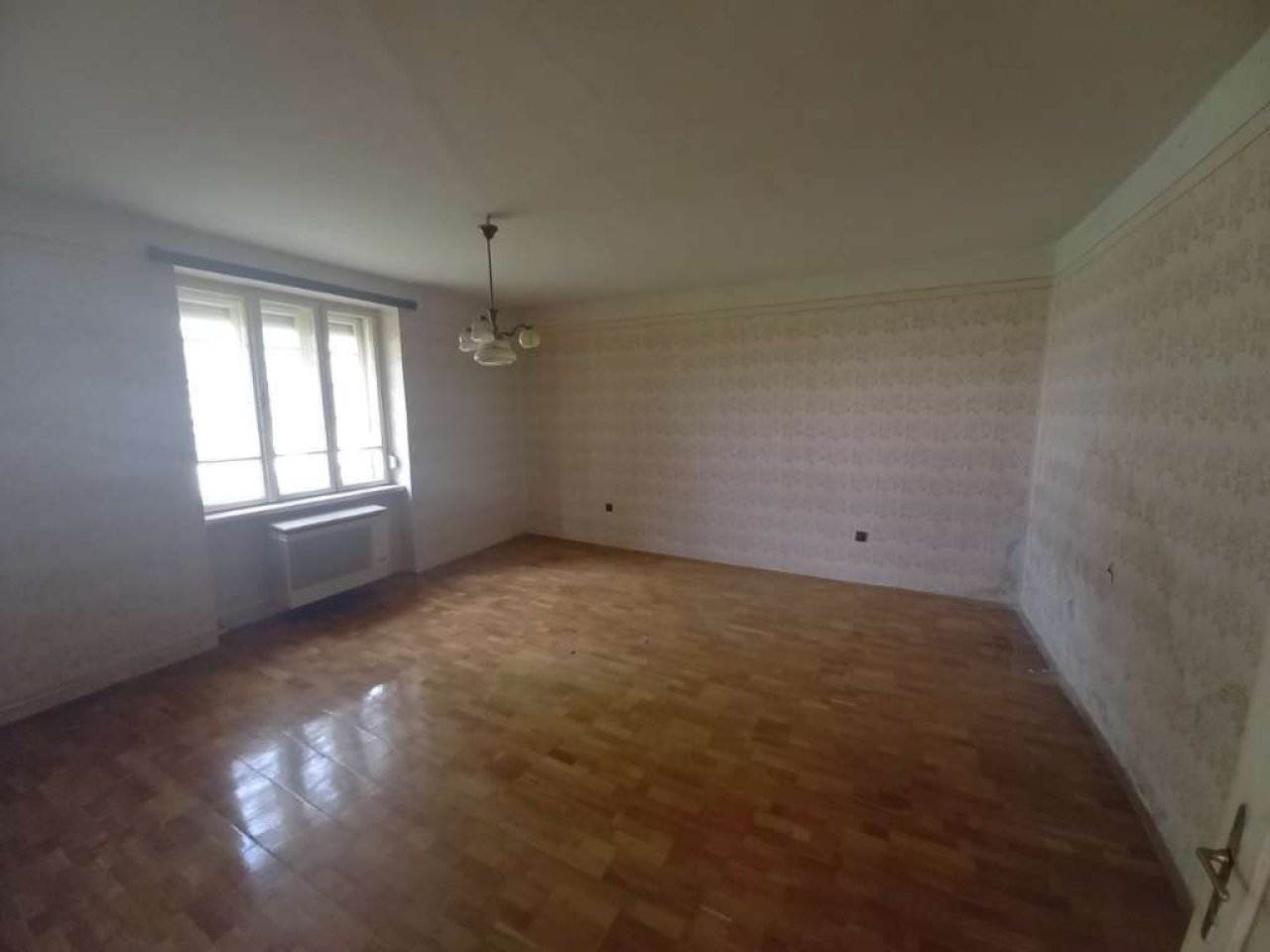Ungarisches Landhaus in guter Ortslage als Kapitalanlage (ABA) (WH1487)