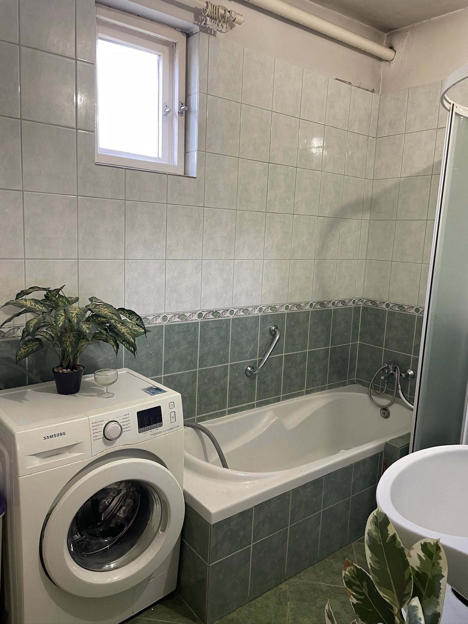 (BBA) Familienhaus in ruhiger Wohnlage zu verkaufen (FB011)