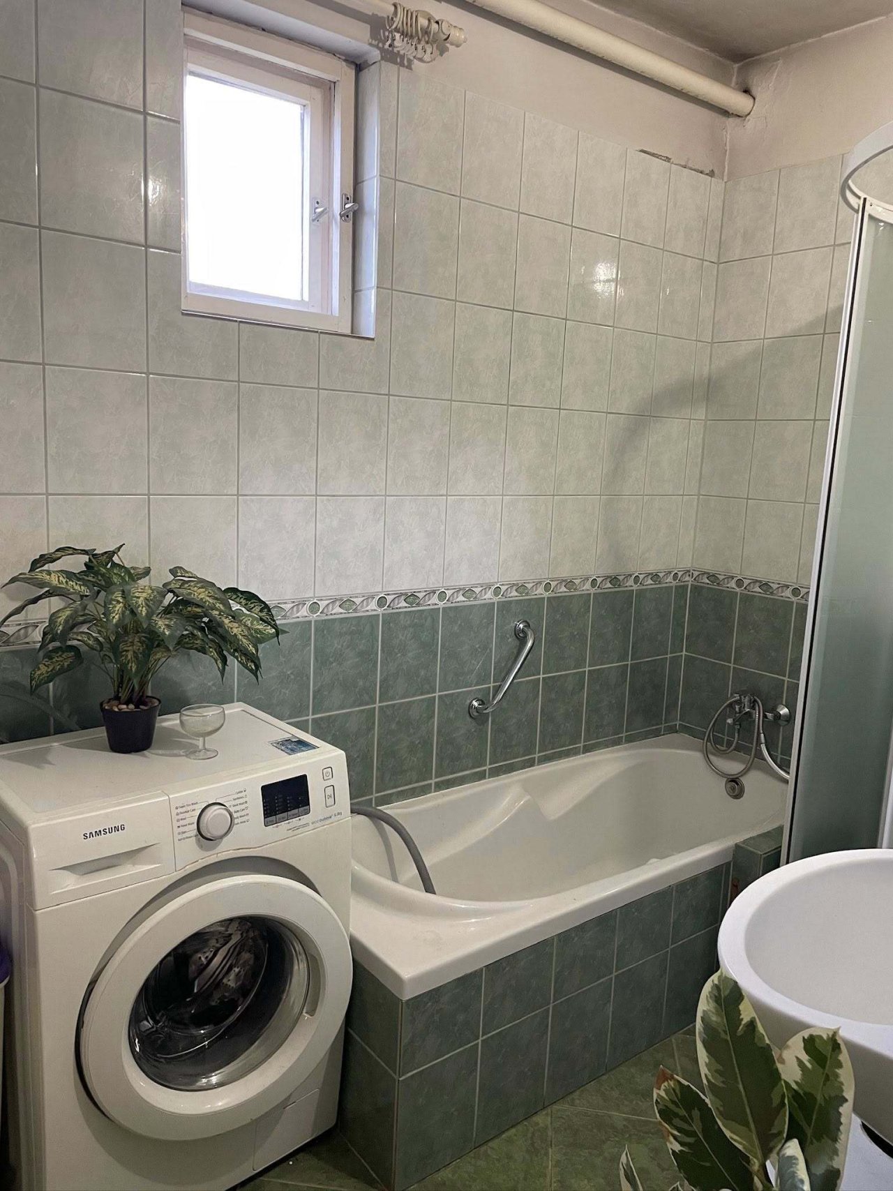 (BBA) Familienhaus in ruhiger Wohnlage zu verkaufen (FB011)